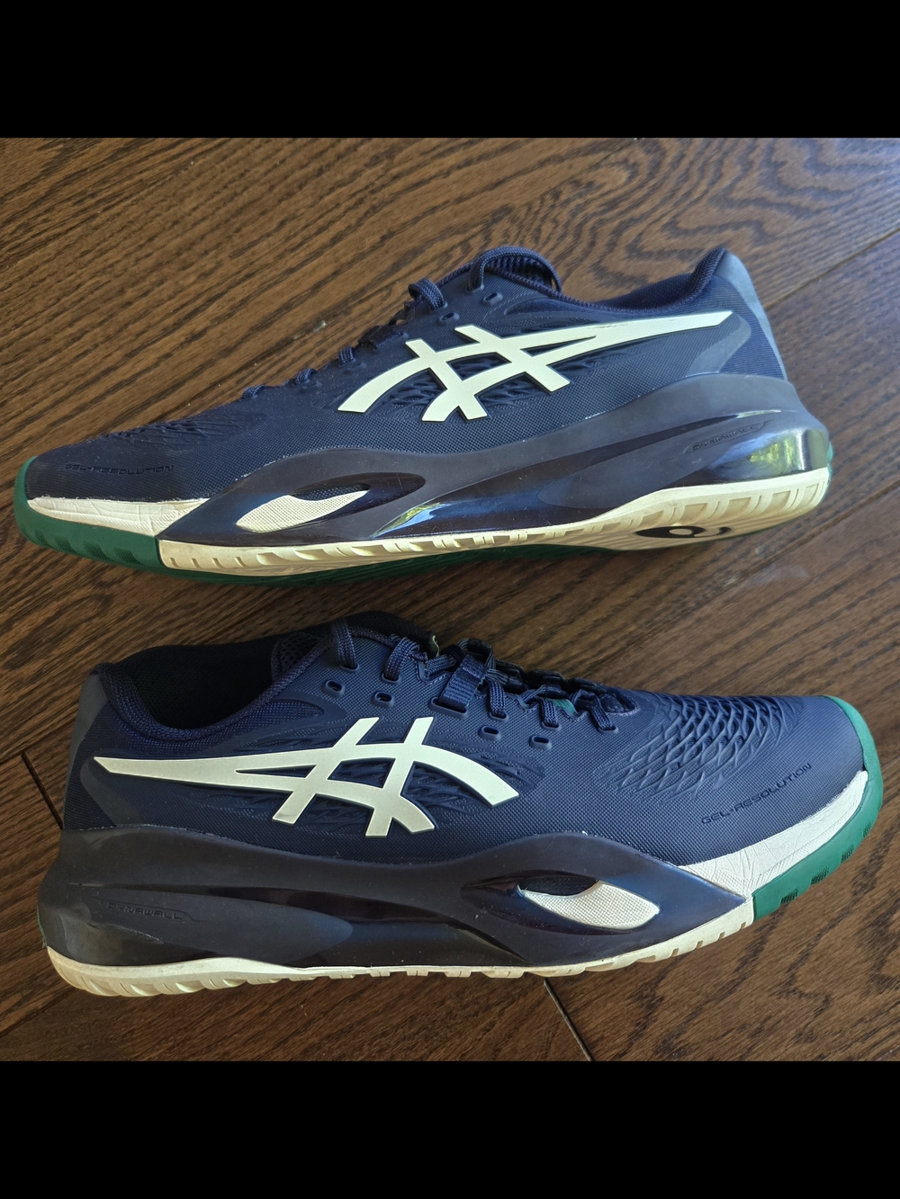 Asics Men's Navy Blue and Green Tennis Sneakers